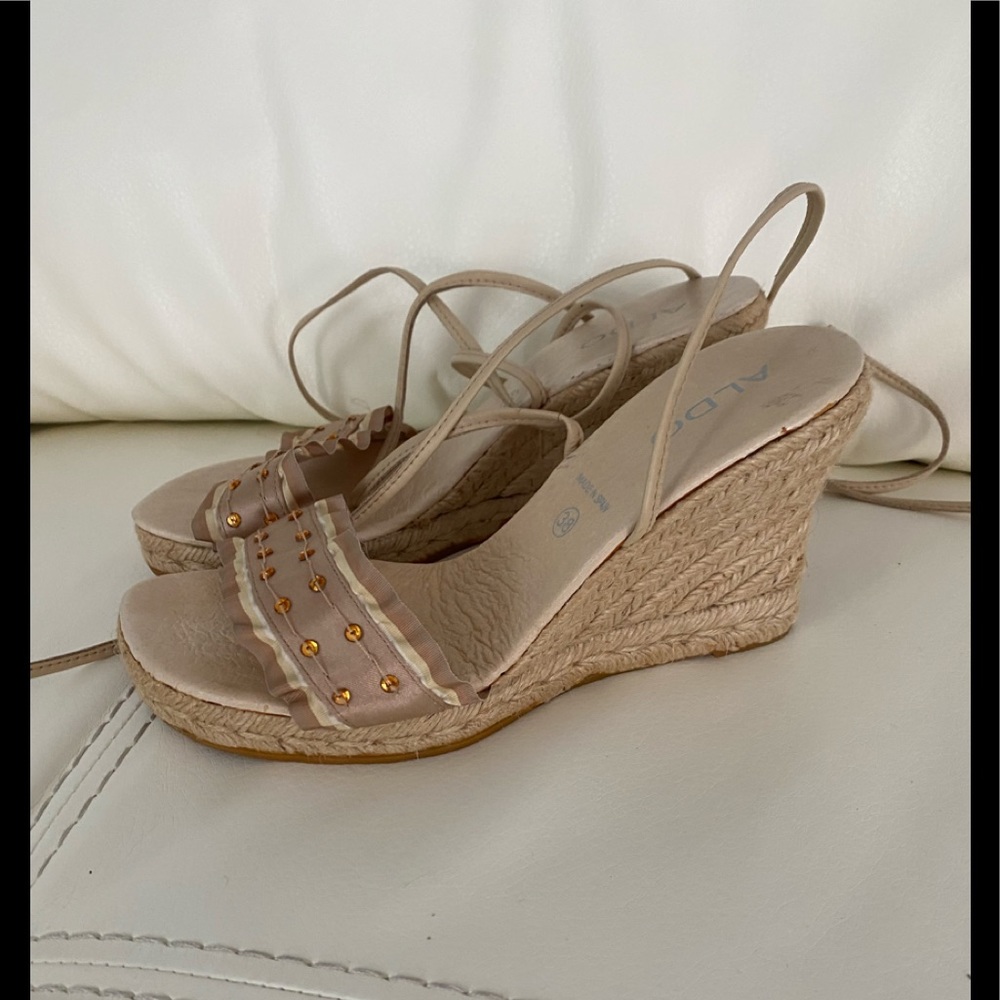 Aldo women’s wedges size 38